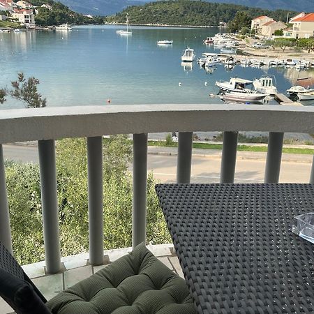 לומבארדה Apartments Ana By The Sea מראה חיצוני תמונה