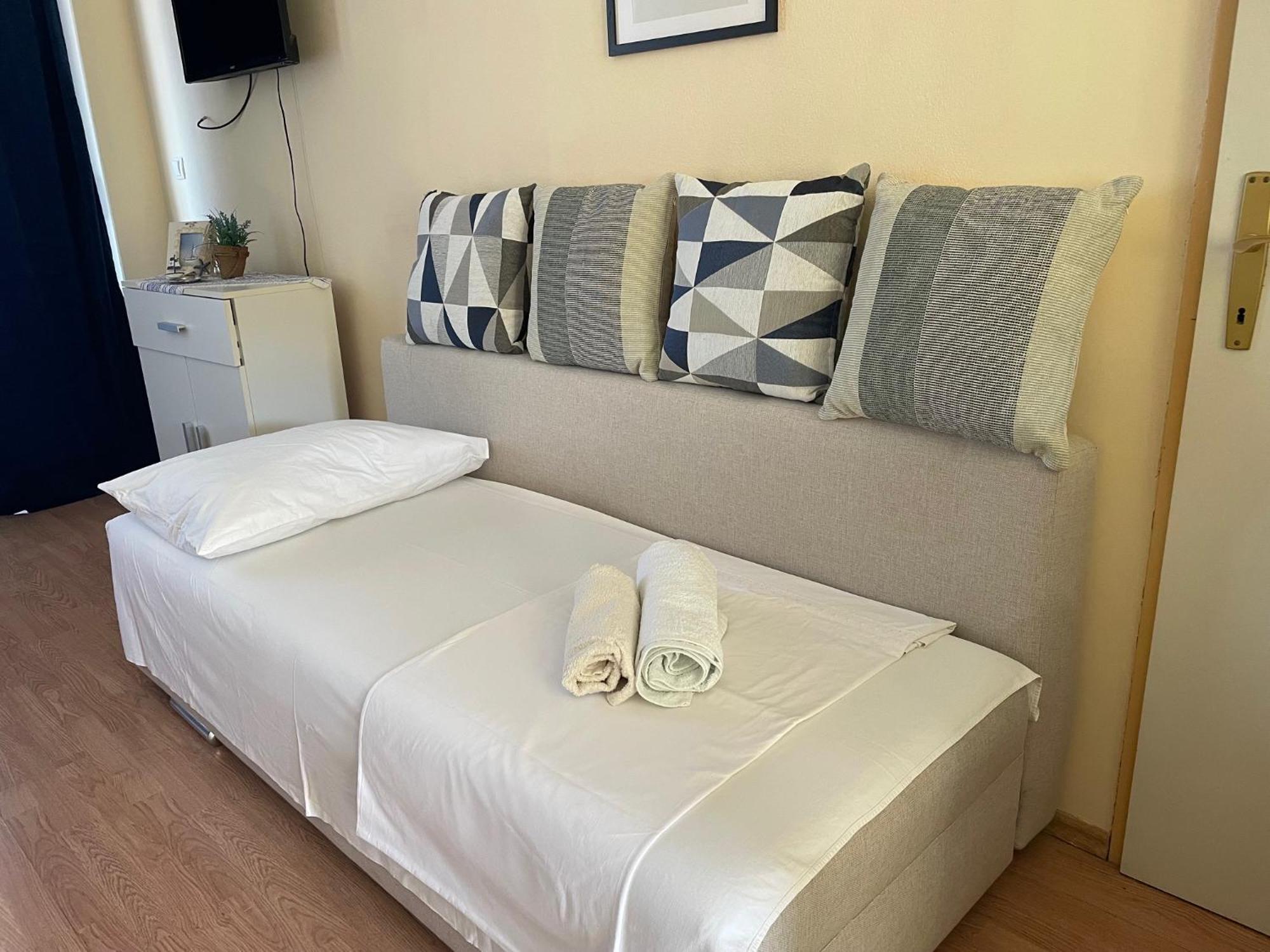 לומבארדה Apartments Ana By The Sea מראה חיצוני תמונה