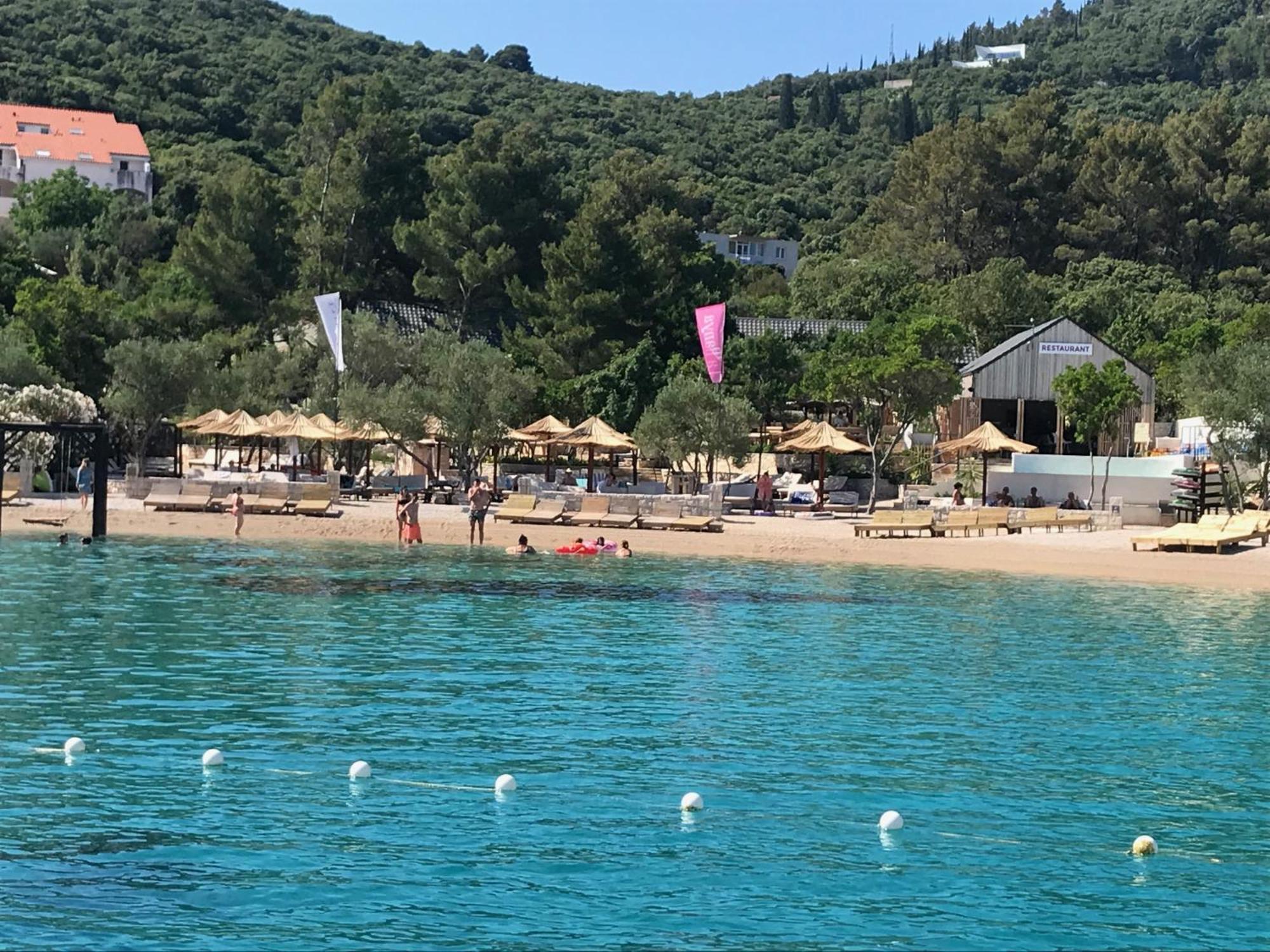 לומבארדה Apartments Ana By The Sea מראה חיצוני תמונה